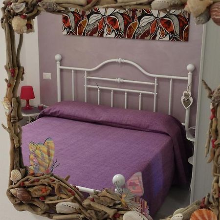 Casetta Romantica Viola Lerici Exteriör bild
