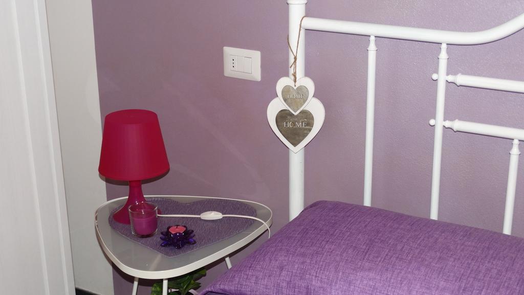 Casetta Romantica Viola Lerici Exteriör bild